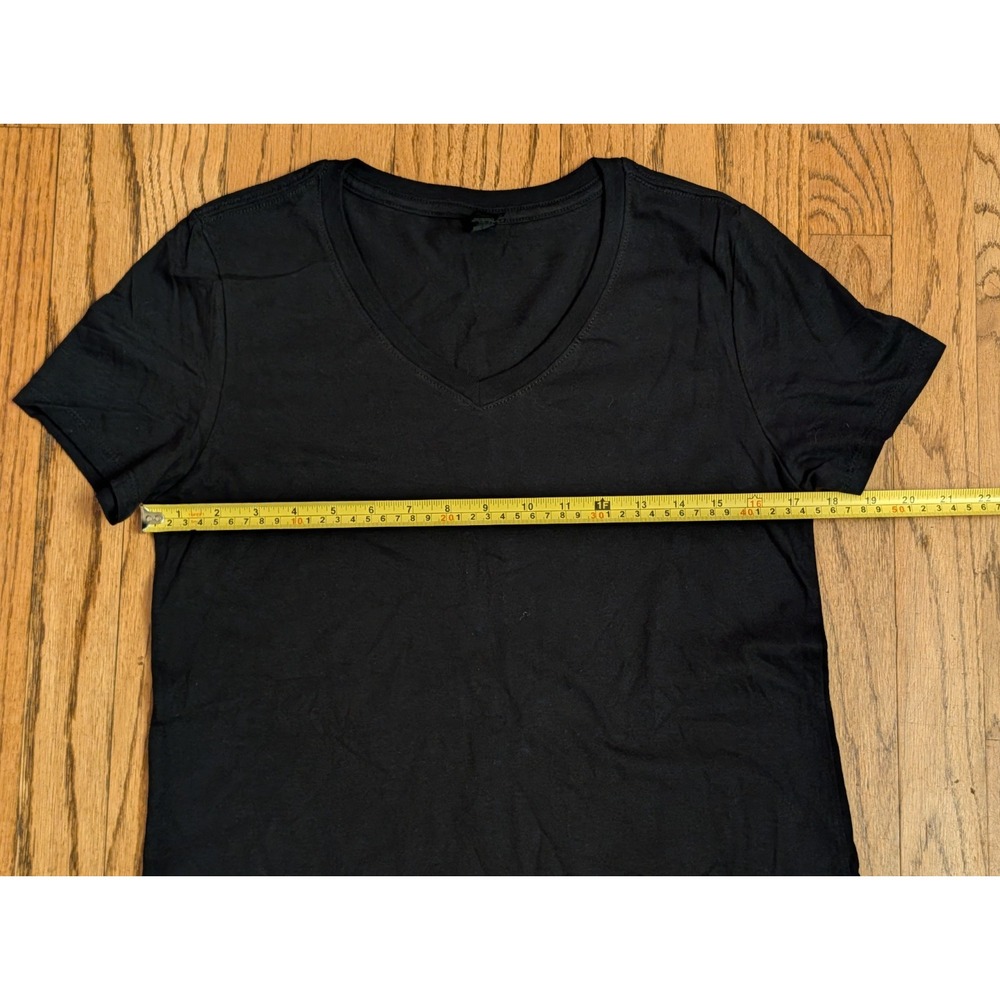 Costa Rica Volleyball Costa Rican Sport Fans Black V-Neck T-Shirt Women's Small - Picture 10 of 12